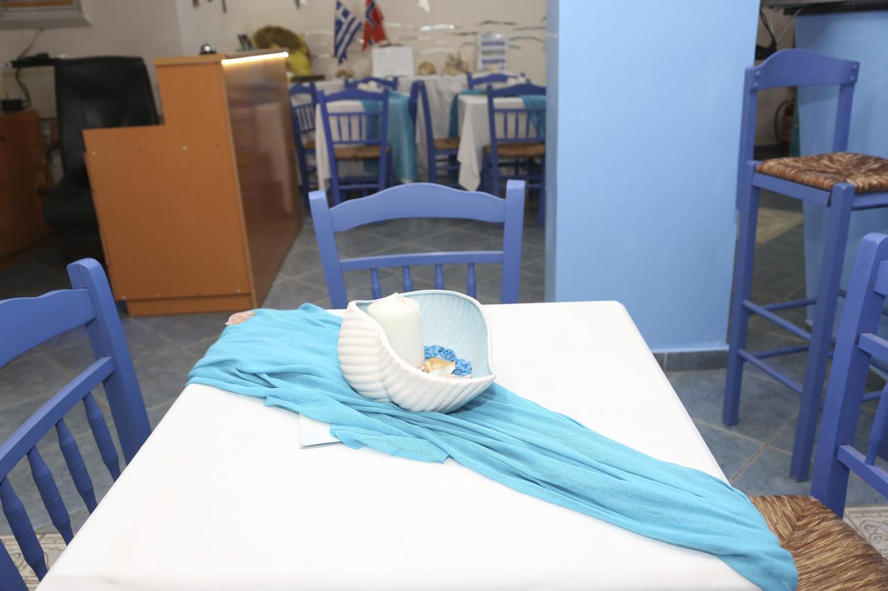 Coral Hotel Plomari Екстер'єр фото
